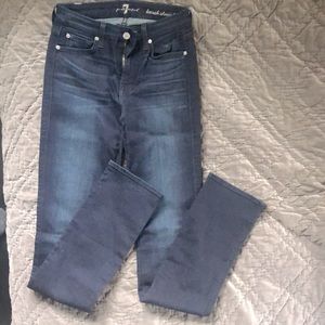 Seven for all mankind Karah straight leg Jean